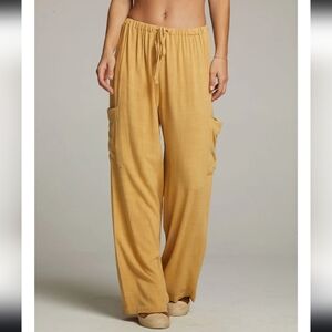 CHASER Lee Parchment Trouser in sz Small